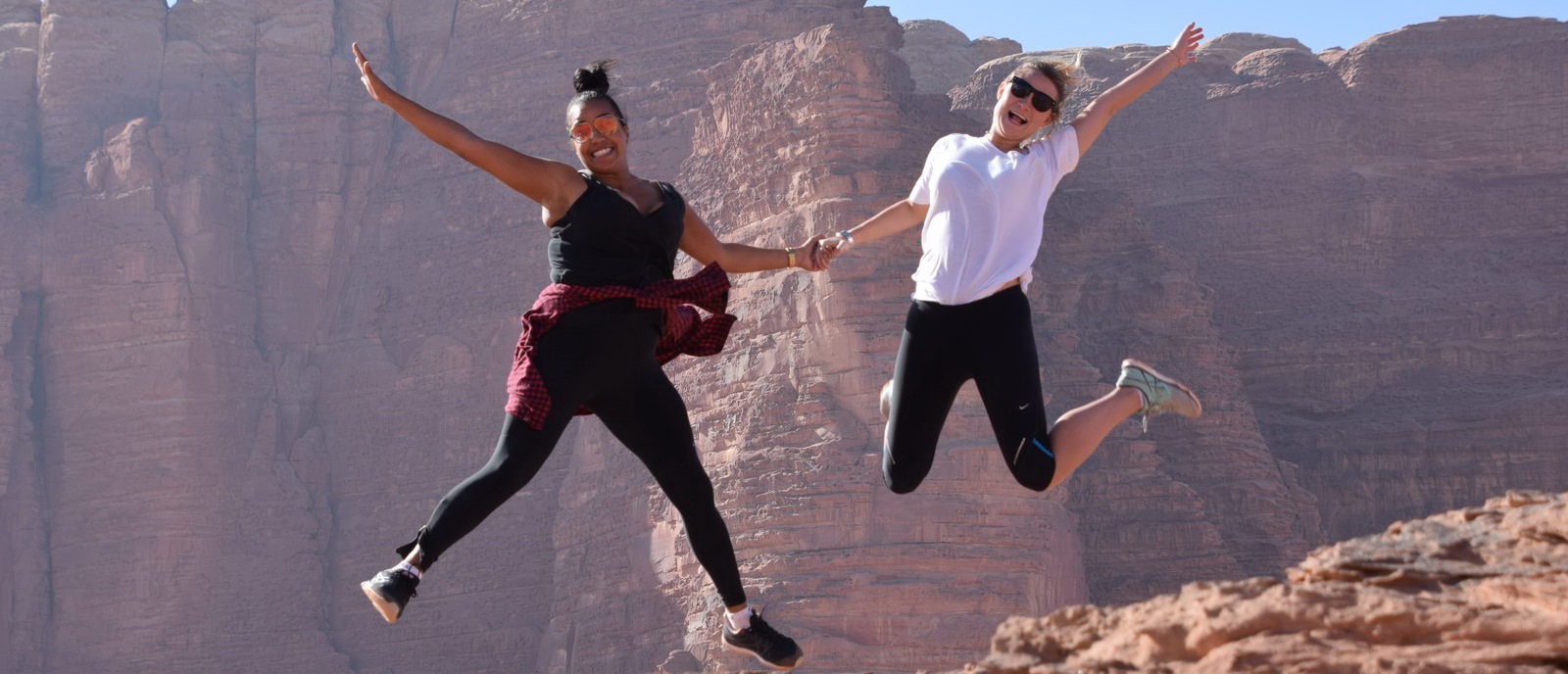 Petra Wadi Rum Dead Sea Tour 220